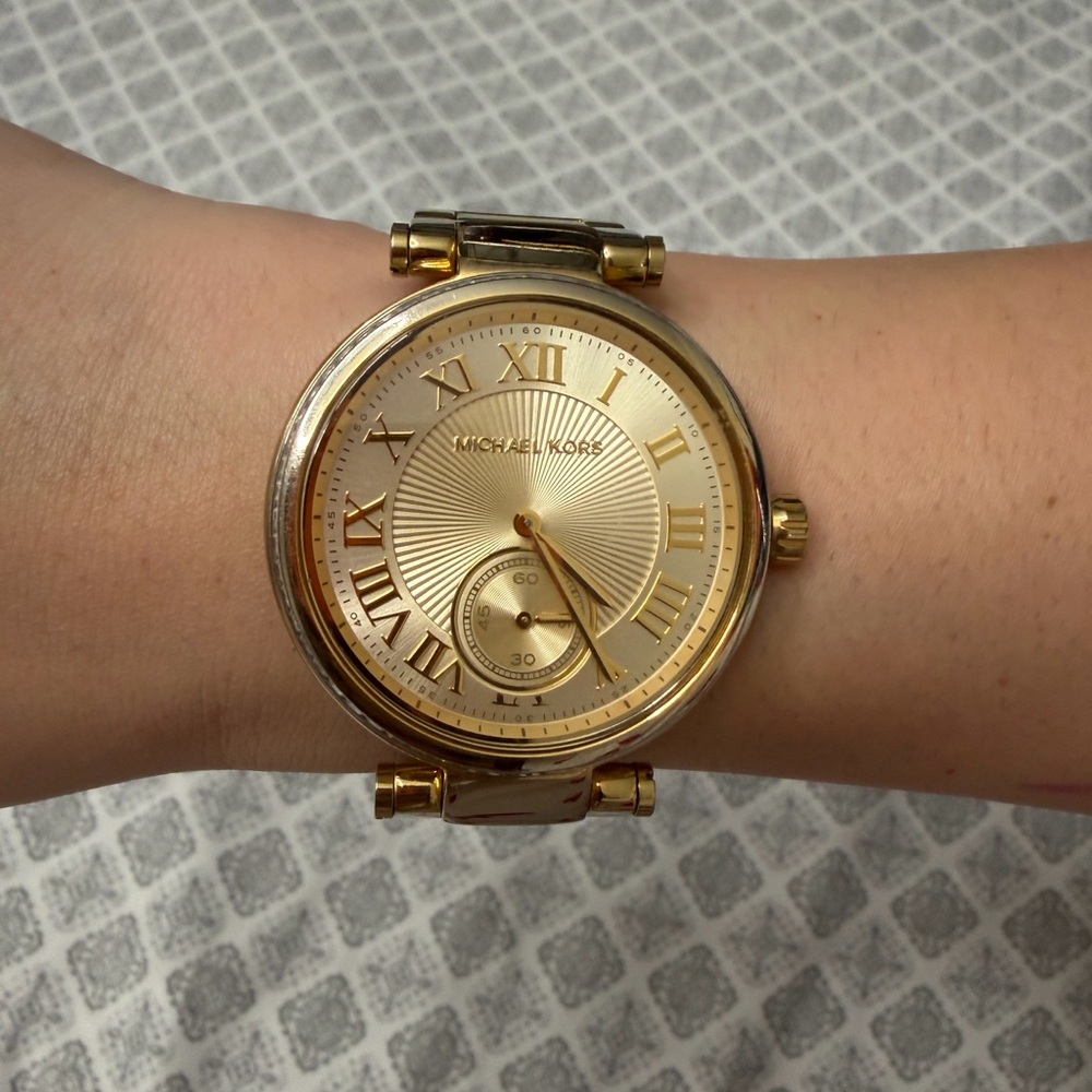 Michael Kors Radiant Gold Timepiece